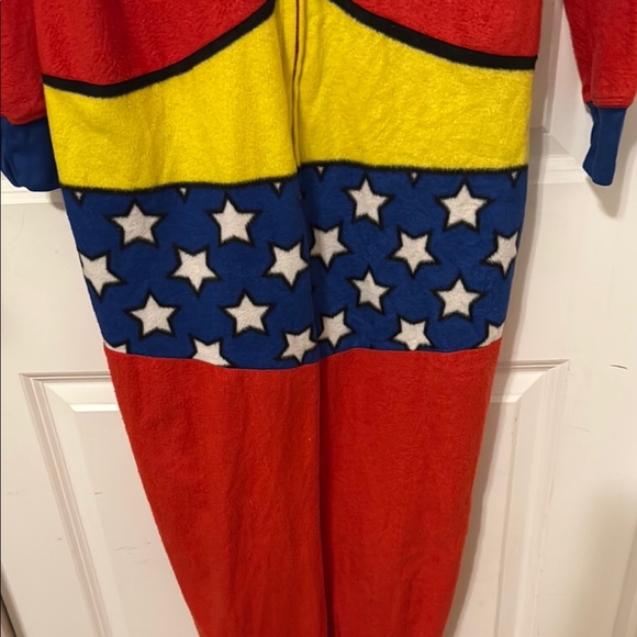 Women's wonder, woman Superhero Hooded Onesie - Red and Blue - Picture 6 of 12